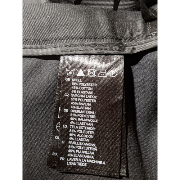 H&M Skirt in Black and Pink - Picture 4 of 5